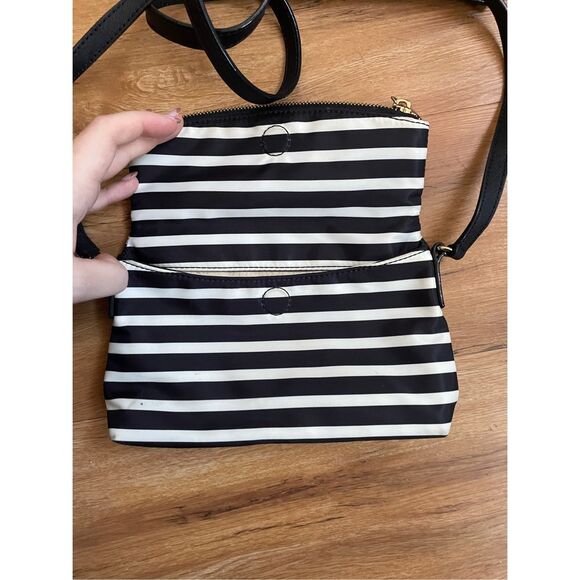 Kate Spade Black and White Crossbody Gold Zipper Purse AUTHENTIC - Picture 2 of 9